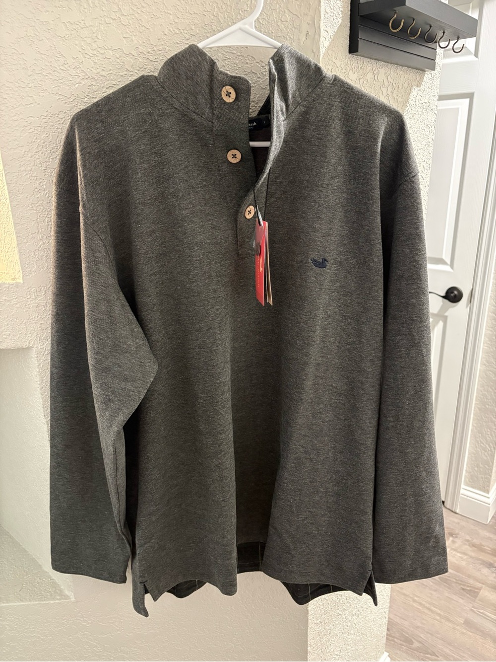 Southern Marsh Charcoal Reeves Pique Pullover